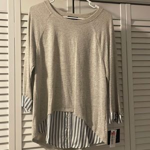 Sweater with layered collared